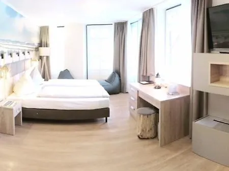 Otel Altes Zollhaus 4*