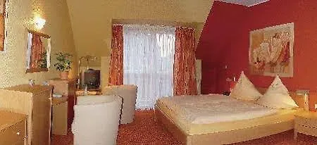 Altes Zollhaus Hotel 4*